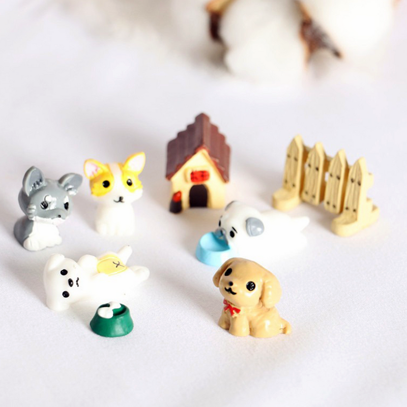 Mini Dollhouse Accessories – Handcrafted Furniture, Tools & More